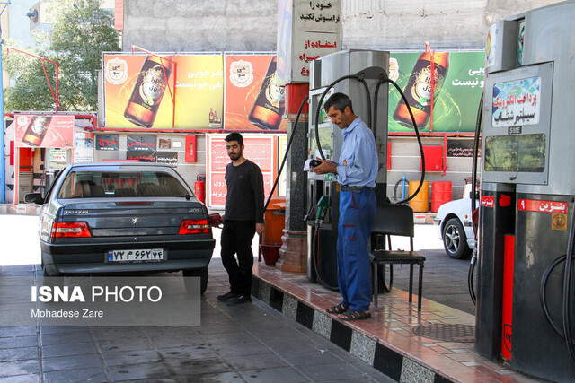 خبر جنجالی درباره واردات بنزین تکذیب شد